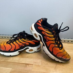 rare 7Y (GS) - Nike Air Max Plus Low Sunset - BV7426-001 Youth \  Brand: Nike M